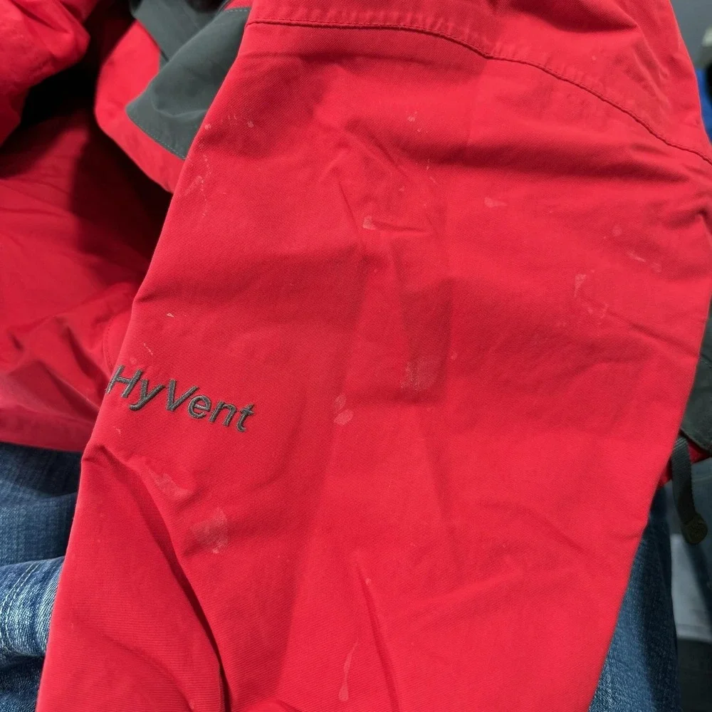 The North Face Jacket Mens Medium Red Gray HyVent Hooded Waterproof Ski Shell